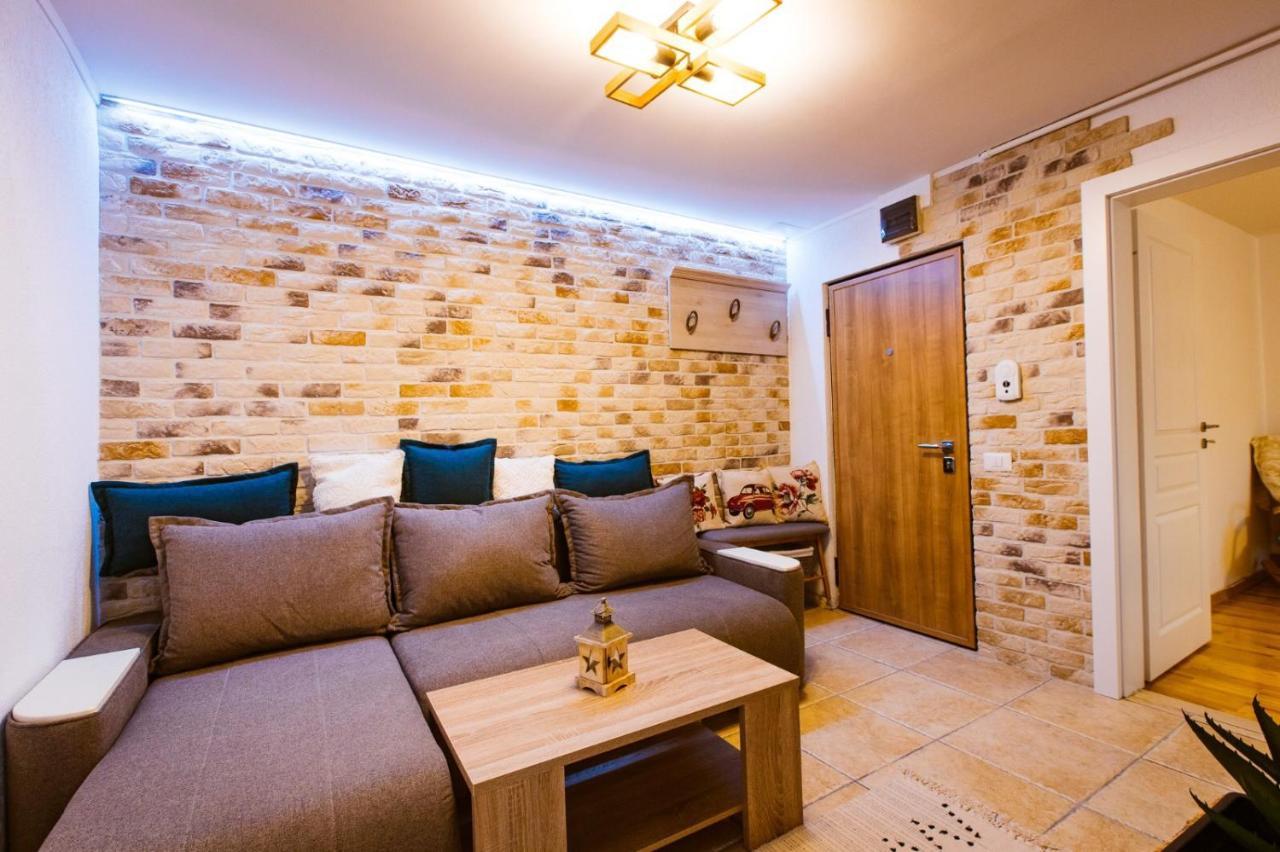 Apartament Maria Alba Iulia Eksteriør bilde